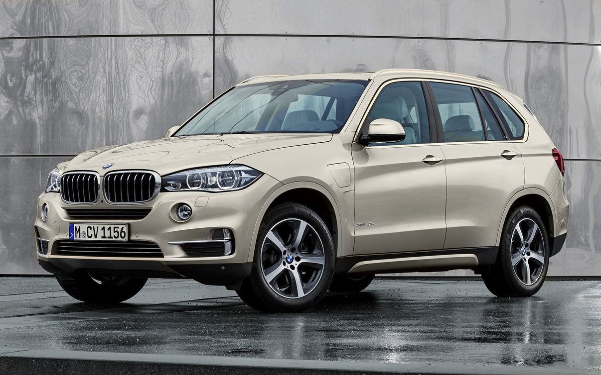 Lastskydd BMW X5 F15 2013+ – Svart steel, Svart Kolfiber – detaljbild 3