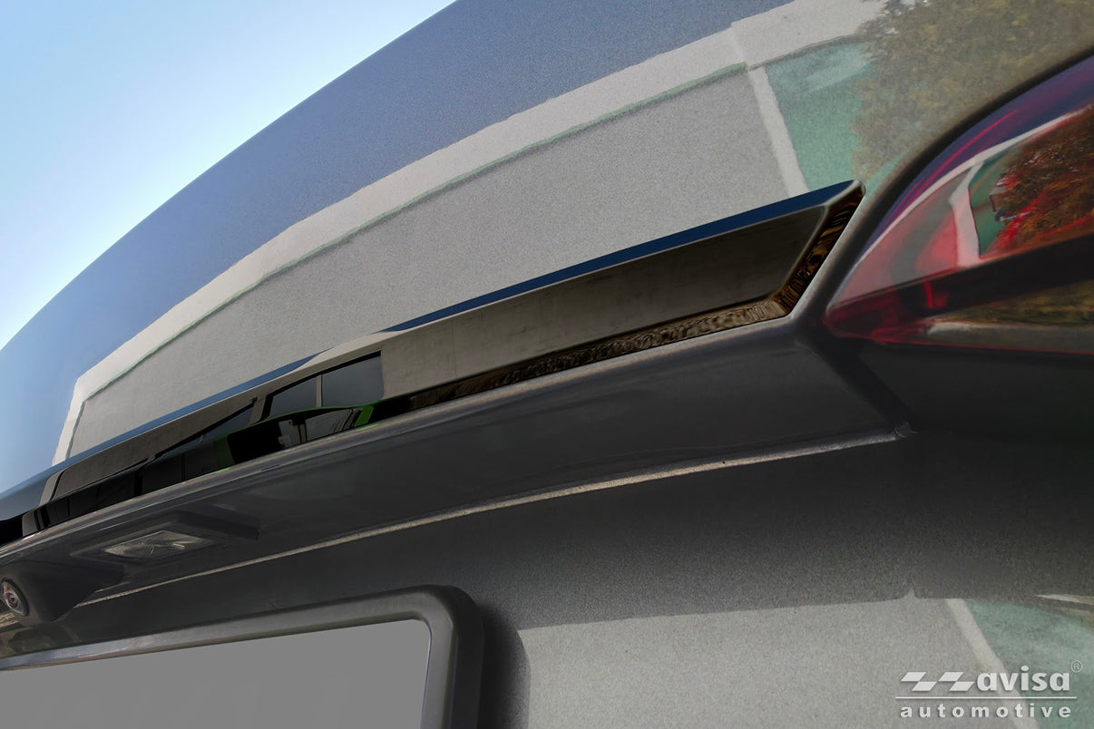 Bakluckelist Skoda Octavia Kombi IV 2019–2024, facelift 2024+ – Spegelblank svart – detaljbild 3