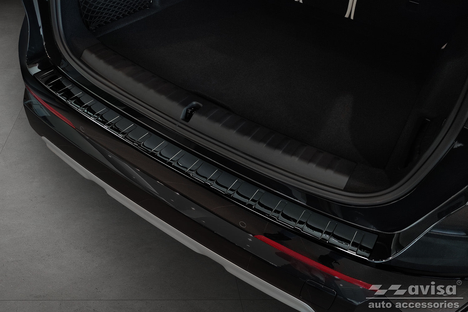 Lastskydd BMW X1 III U11 2022+/ BMW X1 III U11 X -line 2022+ – Spegelblank svart – detaljbild 3
