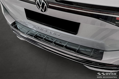 Lastskydd Volkswagen Passat B9 Variant/ R-line/ Hybrid 2024+ – Spegelblank svart – detaljbild 3