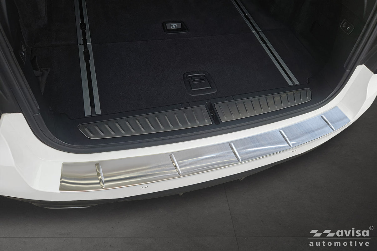 Lastskydd BMW 5 VII Touring G31 M-paket facelift 2020–2024 – Silver – detaljbild 3
