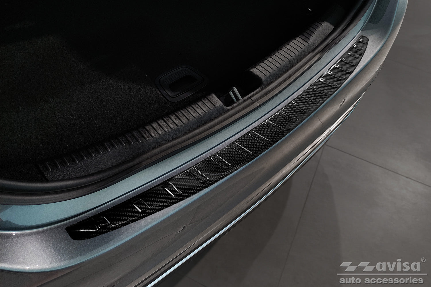 Lastskydd Mercedes C Class V sedan (W206) 2021+ – Svart – detaljbild 3