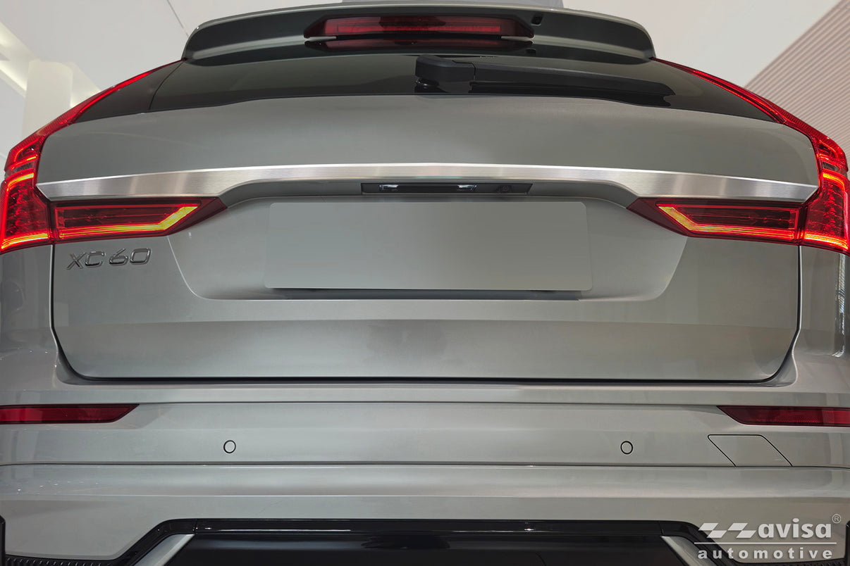 Bakluckelist Volvo XC60 II/ XC60 II R-Design 2017+facelift 2021, facelift 2021+/ Plug-In Hybrid 2019+facelift 2021, facelift… – Silver satin – detaljbild 3