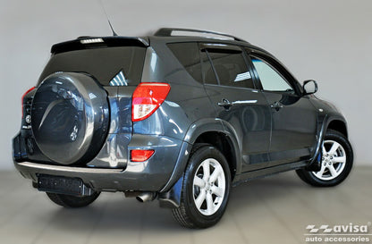 Lastskydd Toyota RAV4 III facelift 2008–2010 (fits to the modeller only med spare wheel) – Silver satin – detaljbild 2