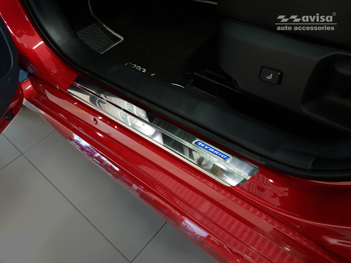 Tröskelskydd Hybrid Suzuki Swace Kombi 2020+ m.fl. – Silver satin – detaljbild 2