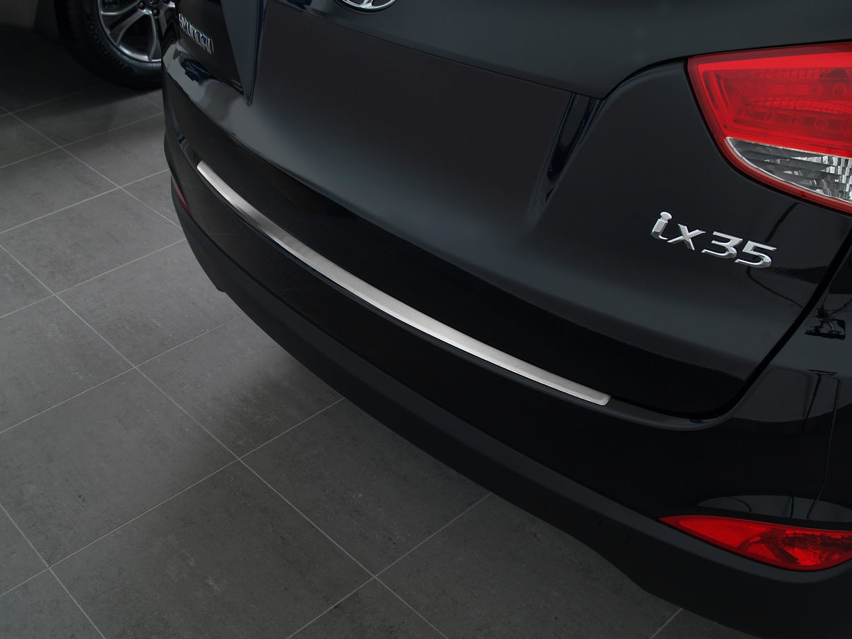 Lastskydd Hyundai ix35 2010+ – Silver satin – detaljbild 2