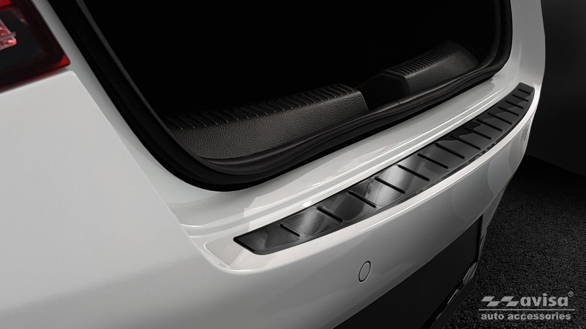Lastskydd Mercedes Cla II (C118) sedan 2019+ – Svart (2/45231) – detaljbild 2