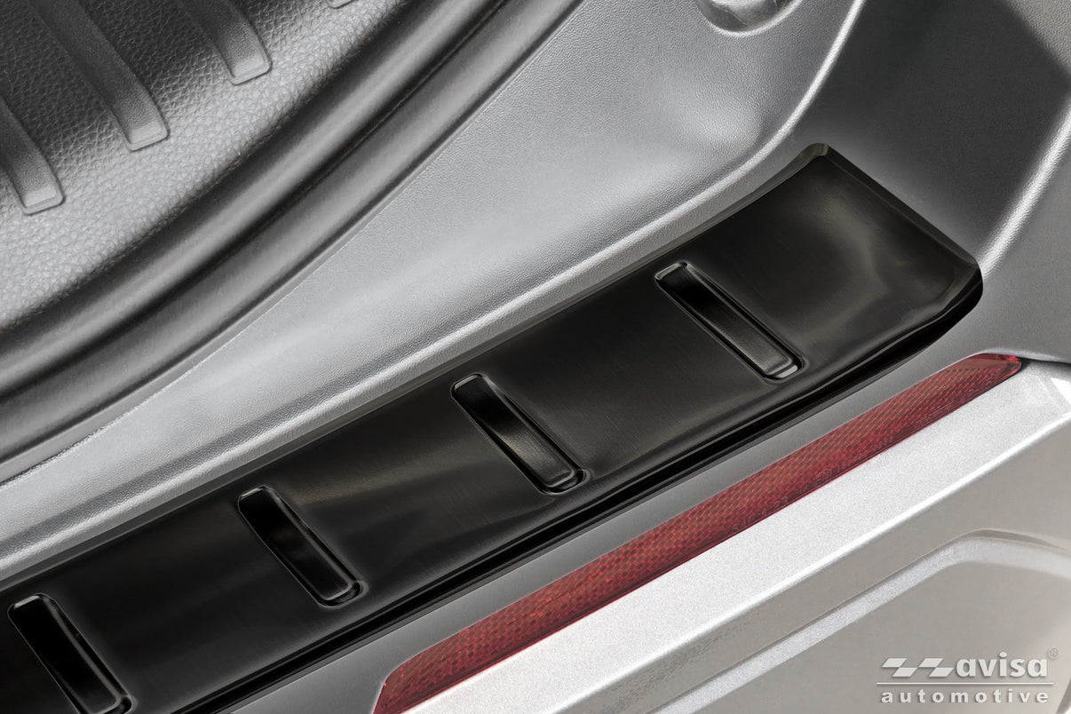 Lastskydd Toyota Rav 4 VI (XA6) 2026+ – Svart – detaljbild 3