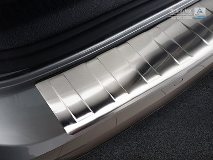 Lastskydd Volkswagen Golf VII Variant/ R-line facelift 2017–2019/ VW Golf Variant 2018 2020 Alltrack – Silver satin – detaljbild 2