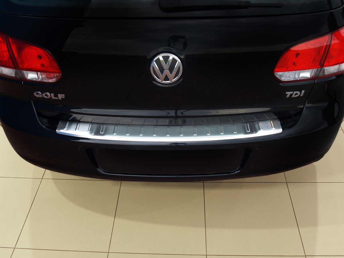 Lastskydd Volkswagen Golf VI 5-dörrars 2008–2012 – Silver satin – detaljbild 2