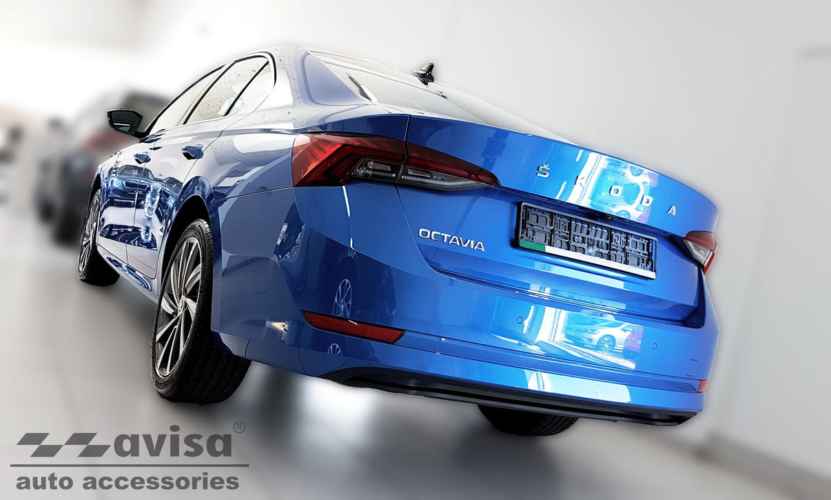 Lastskydd Skoda Octavia IV liftback 2019–2024 facelift 2024+ – Silver satin (2/35769) – detaljbild 2