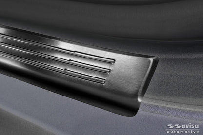 Tröskelskydd Lines Volkswagen T- Roc II 2025+ – Svart – detaljbild 3