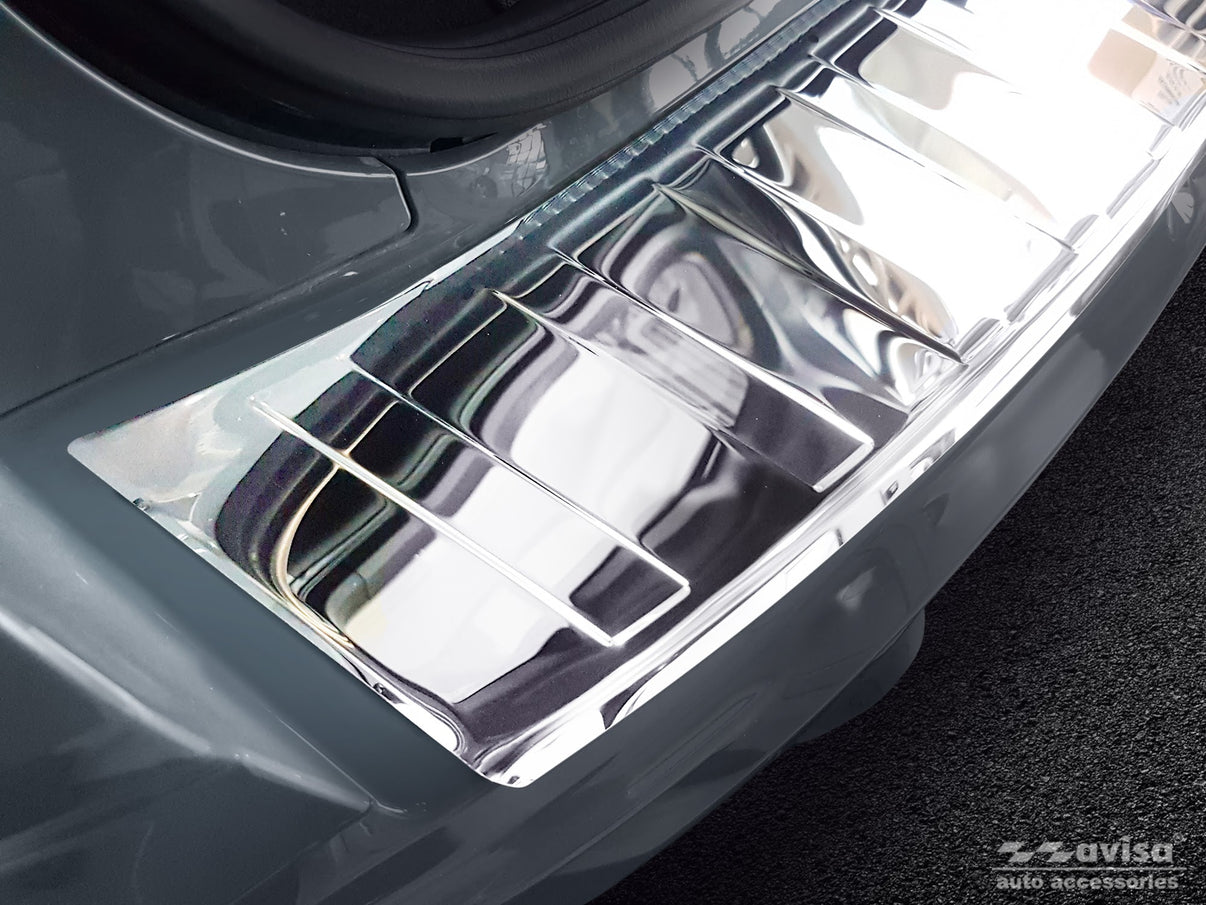 Lastskydd Ford Kuga II/ Ford Kuga II Vignale 2012–2016, facelift 2016–2019 – Spegelpolerat silver – detaljbild 2