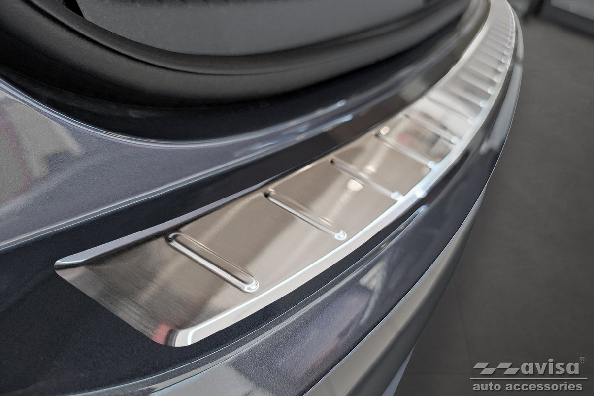 Lastskydd Volkswagen Taigo 2021+ – Silver satin – detaljbild 3