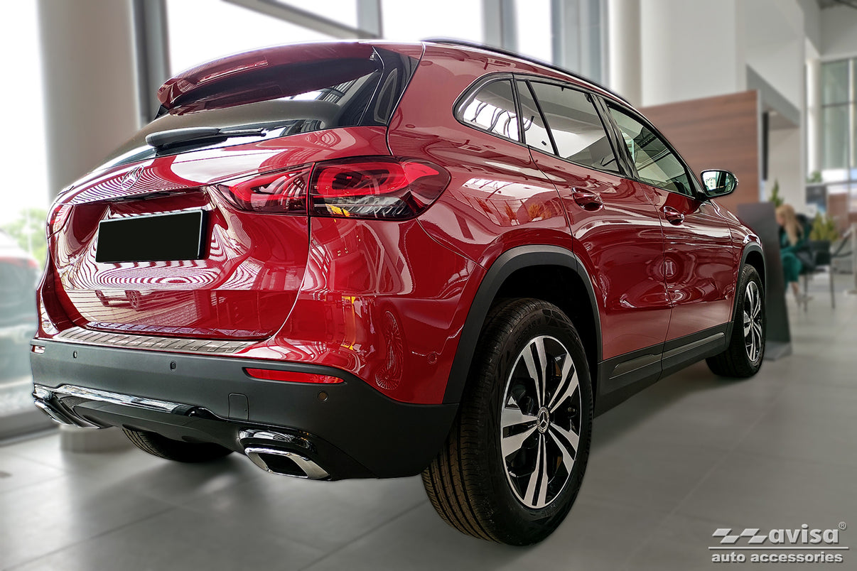 Lastskydd Mercedes Gla II H247 crossover 2020+ – Silver satin – detaljbild 2