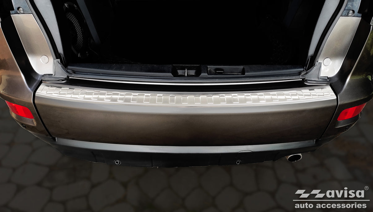 Lastskydd Citroen C-Crosser 2007–2012 / Mitsubishi Outlander II 2006–2012 / Peugeot 4007 2007–2012 – Silver satin – detaljbild 3