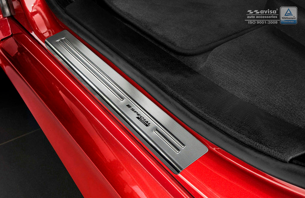 Tröskelskydd Special Edition BMW X6 II F16 2014–2019 – Silver satin