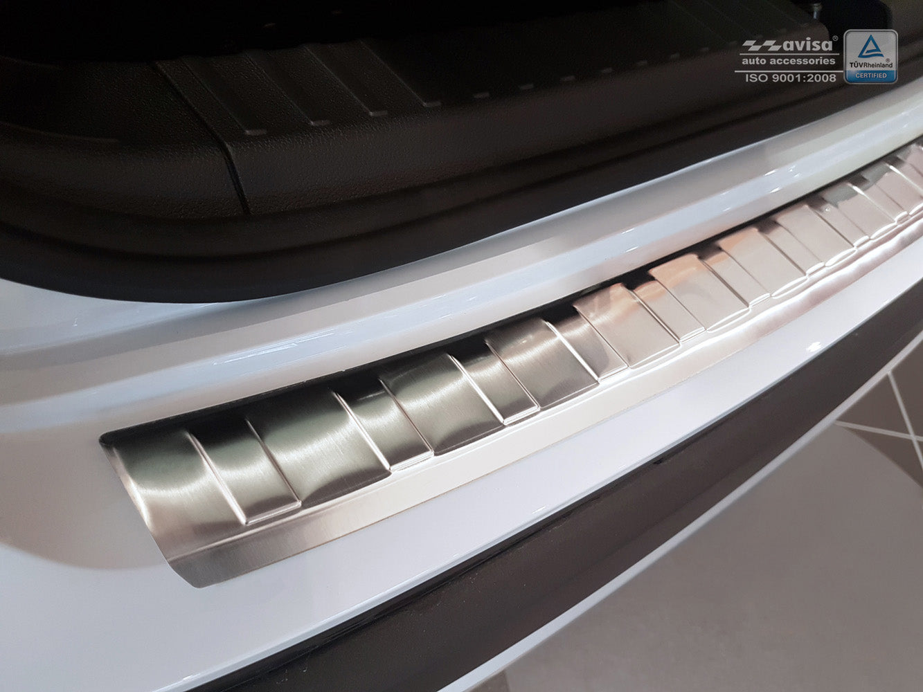 Lastskydd Seat Ateca 5-dörrars crossover 2016–2020, facelift 2020+ / Seat Cupra Ateca 2018+ – Silver satin – detaljbild 2