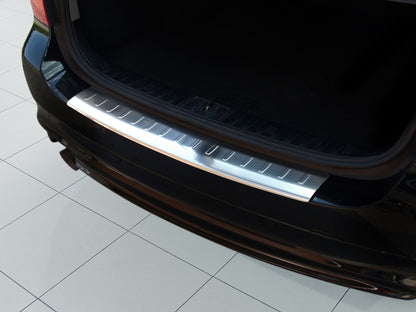 Lastskydd BMW 3 E91 touring 2008–2012 – Silver satin – detaljbild 3