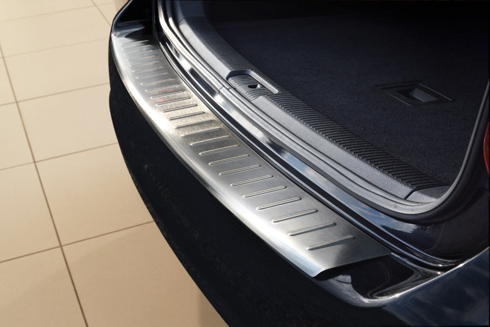 Lastskydd Volkswagen Golf V variant 2007–2009 / Volkswagen Golf VI variant kombi 2009–2013 – Silver satin – detaljbild 3