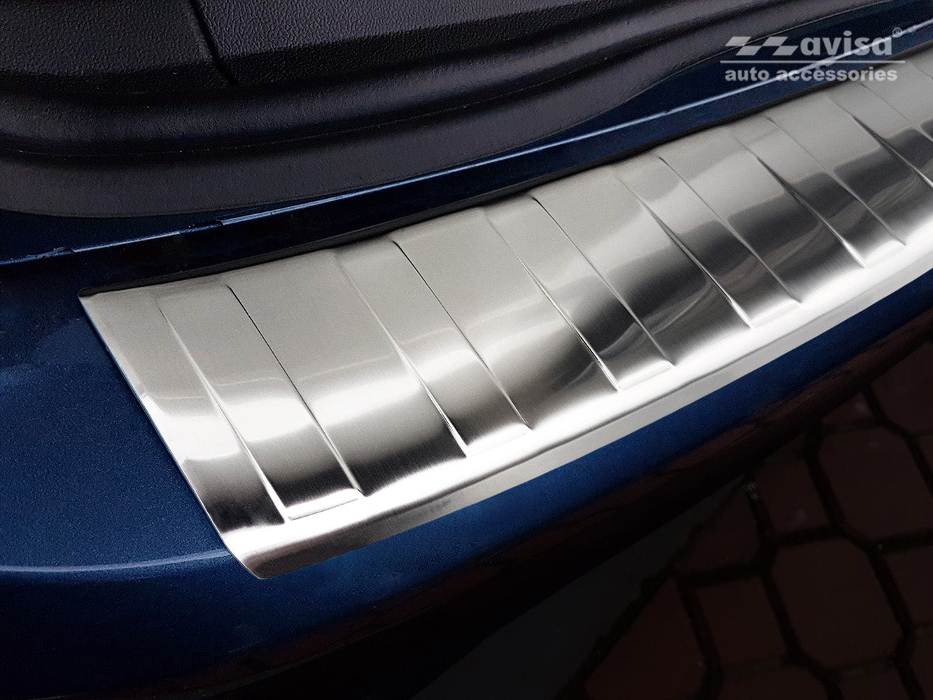 Lastskydd Ford Focus IV Kombi/ ST-Line/ Active 2018–2021, facelift 2021+ – Silver satin – detaljbild 2