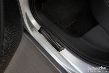 Tröskelskydd Special Edition Skoda Enyaq IV 2020+/ Skoda Enyaq Coupe iV 2022+ – Svart – detaljbild 2