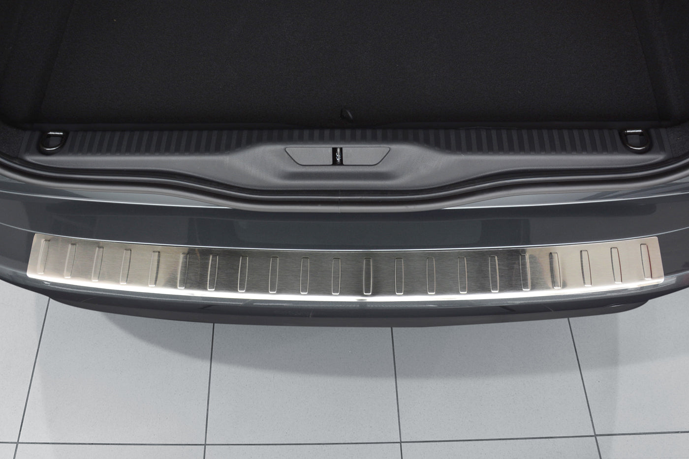 Lastskydd Citroen C4 Space Tourer (Picasso II) 2013–2016, facelift 2016–2019 – Silver satin – detaljbild 3