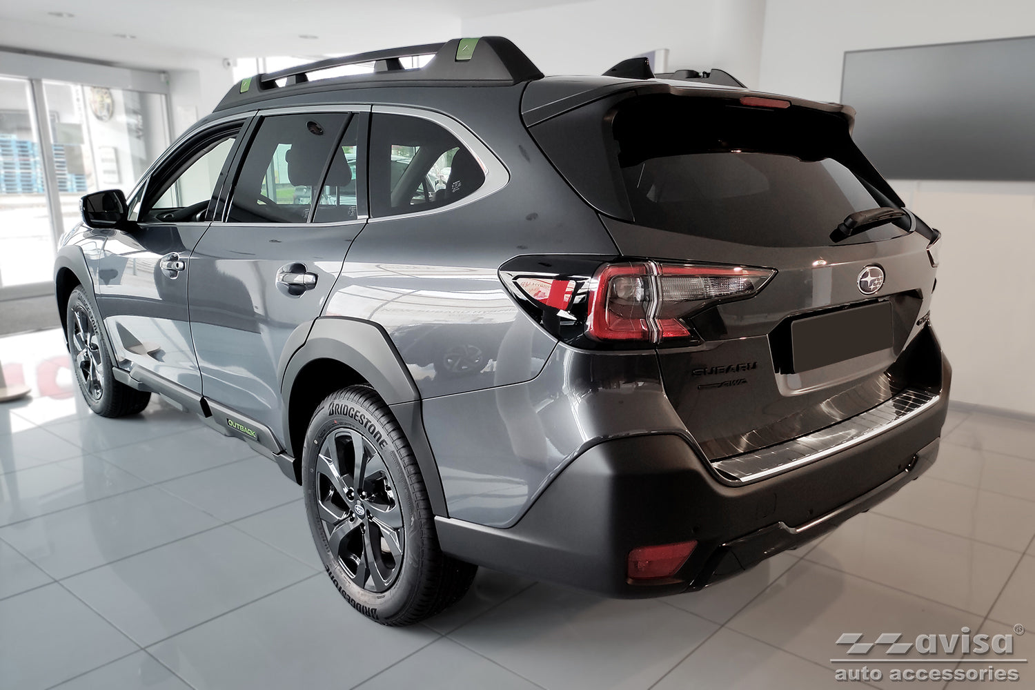 Lastskydd Subaru Outback VI (BT) 2021+ – Silver satin – detaljbild 2