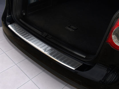 Lastskydd Volkswagen Passat B6 variant 2005–2010 – Silver satin – detaljbild 3
