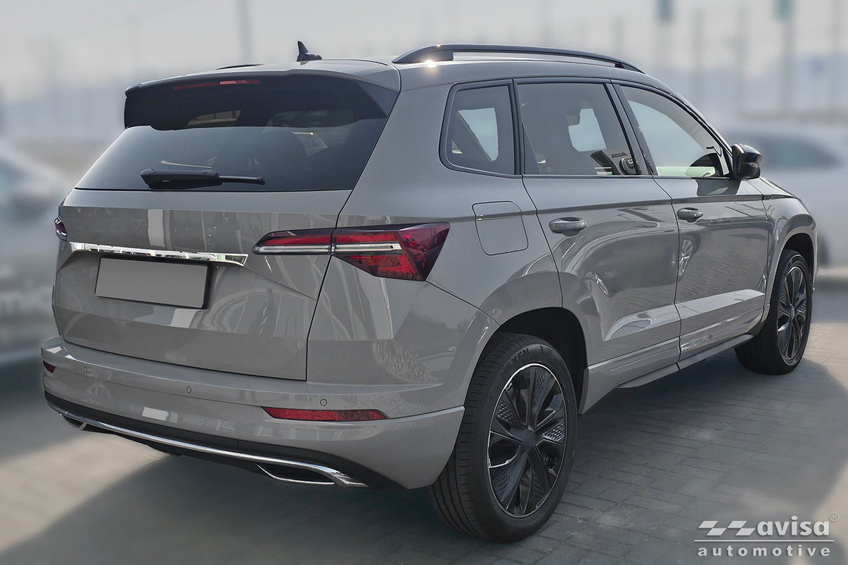 Bakluckelist Skoda Karoq facelift 2022+ – Spegelpolerat silver – detaljbild 2
