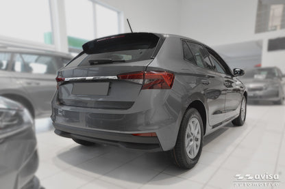 Bakluckelist Skoda Fabia IV 2021+ – Spegelpolerat silver – detaljbild 2