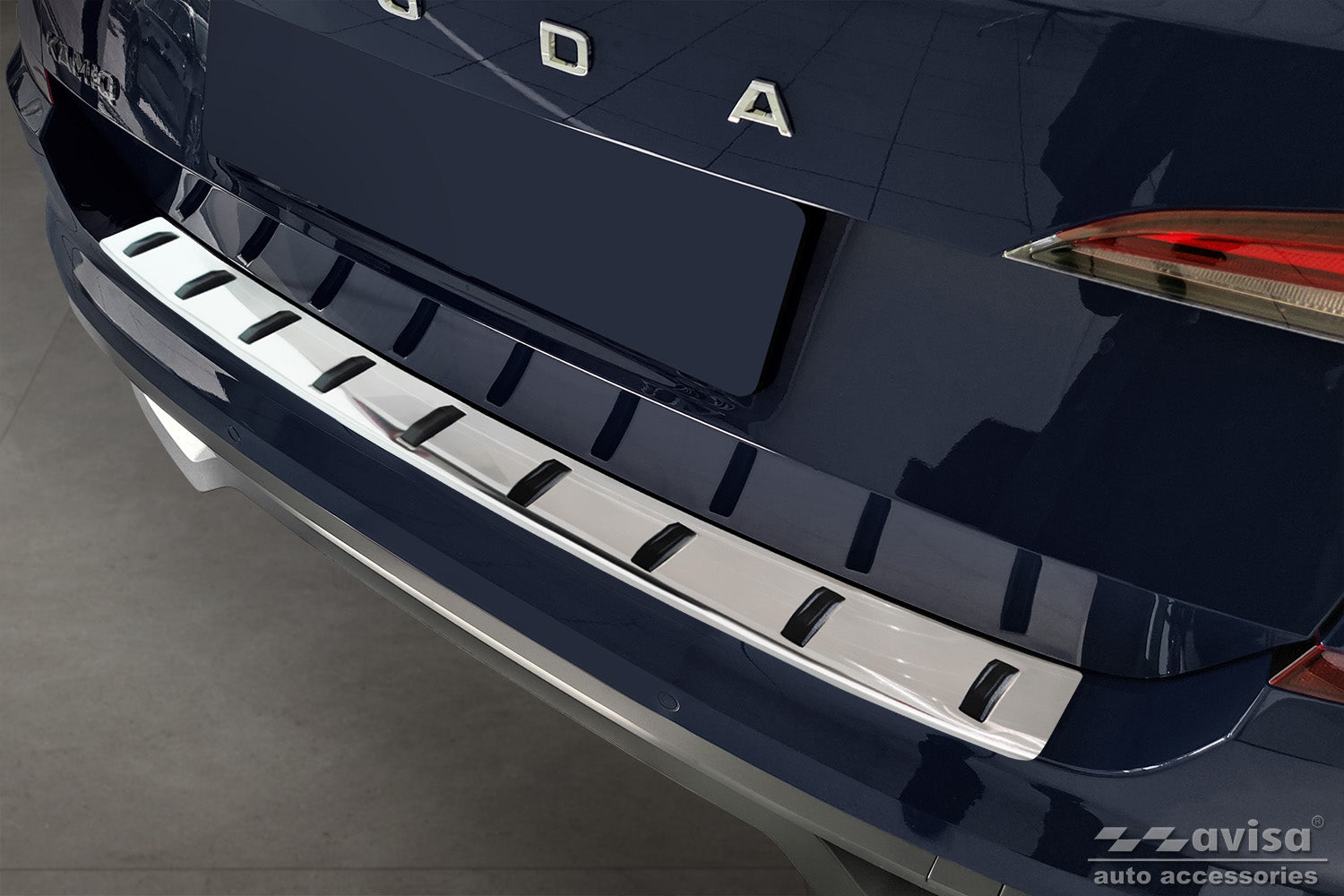 Lastskydd Strong Edition Skoda Kamiq crossover 2019–2024 – Silver – detaljbild 3