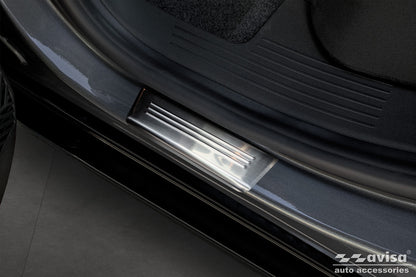 Tröskelskydd Special Edition Renault Megane E-Tech Electric 2022+ – Silver – detaljbild 2