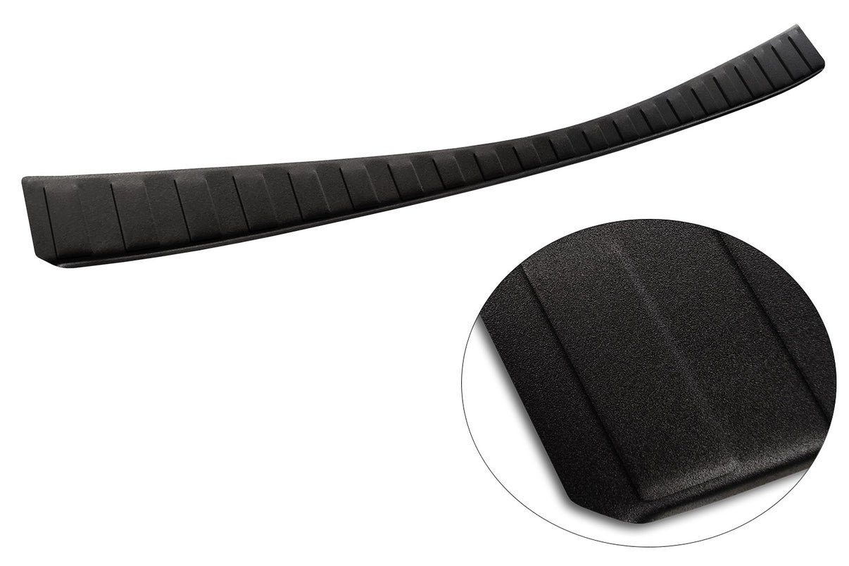 Lastskydd Black Mat Suzuki Swace Kombi 2020+ / Toyota Corolla XII Touring Sports 2018+/ GR Sport 2018+ – Mattsvart
