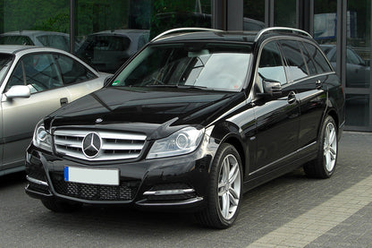 Lastskydd Mercedes C Class W204 Kombi 2011–2014 – Silver satin – detaljbild 3