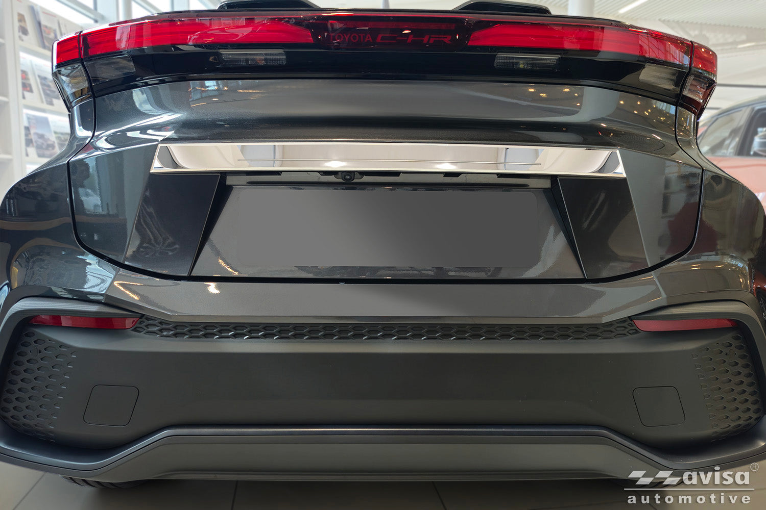 Bakluckelist Toyota C-Hr II (X20) 2023+ – Spegelpolerat silver – detaljbild 3