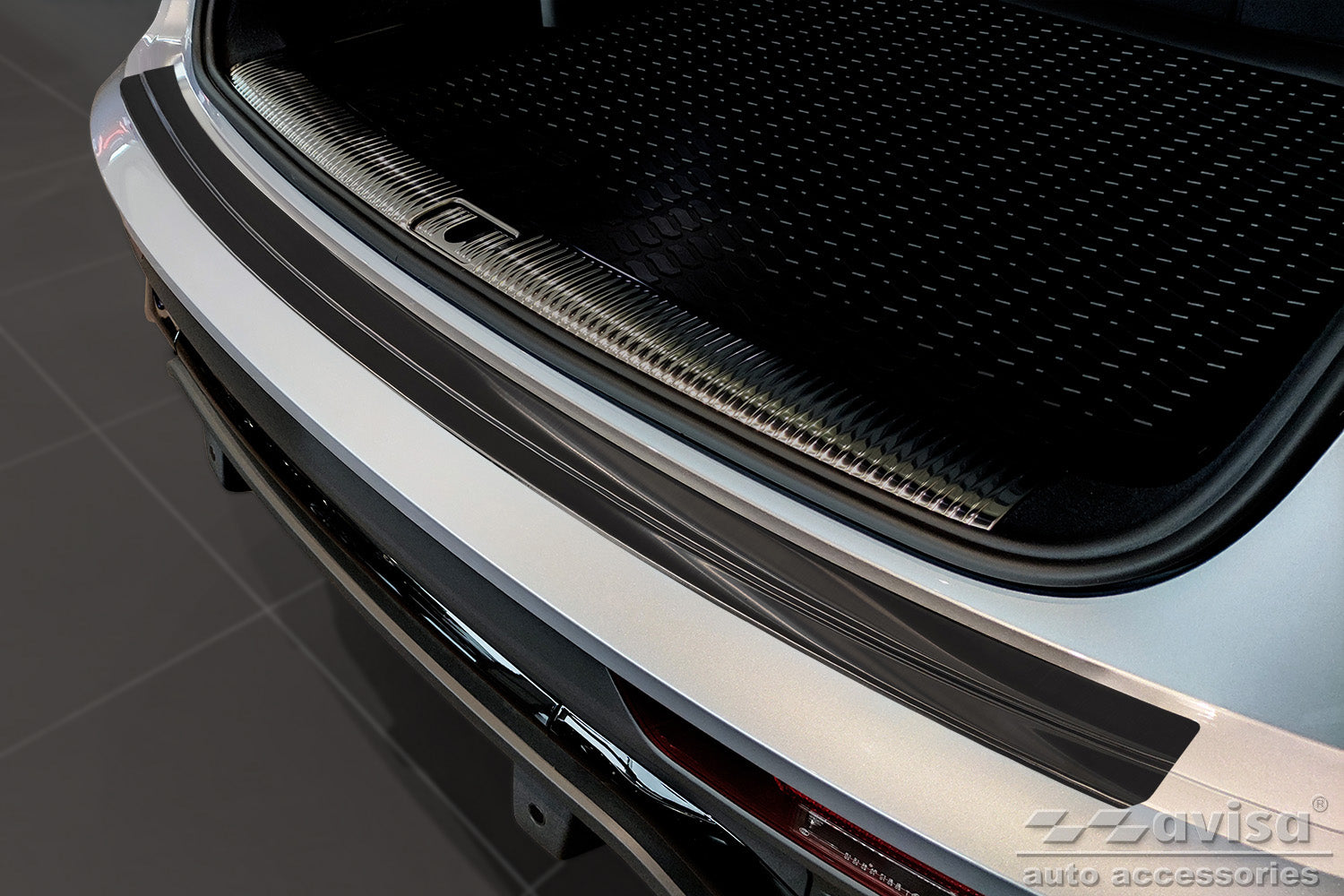 Lastskydd Audi Q5 Sportback/ Q5 Sportback Tfsi E/ S-line 2020–2025 / Audi Q5 Sportback Tfsi E 2021–2025 – Svart – detaljbild 3