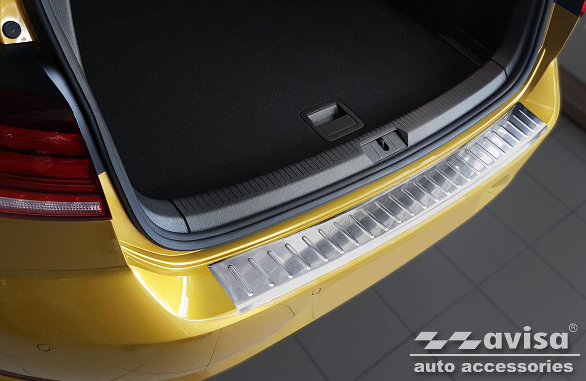 Lastskydd Volkswagen Golf VII 5-dörrars/ 3-dörrars halvkombi 2012–2017, facelift 2017–2019 – Silver satin – detaljbild 3