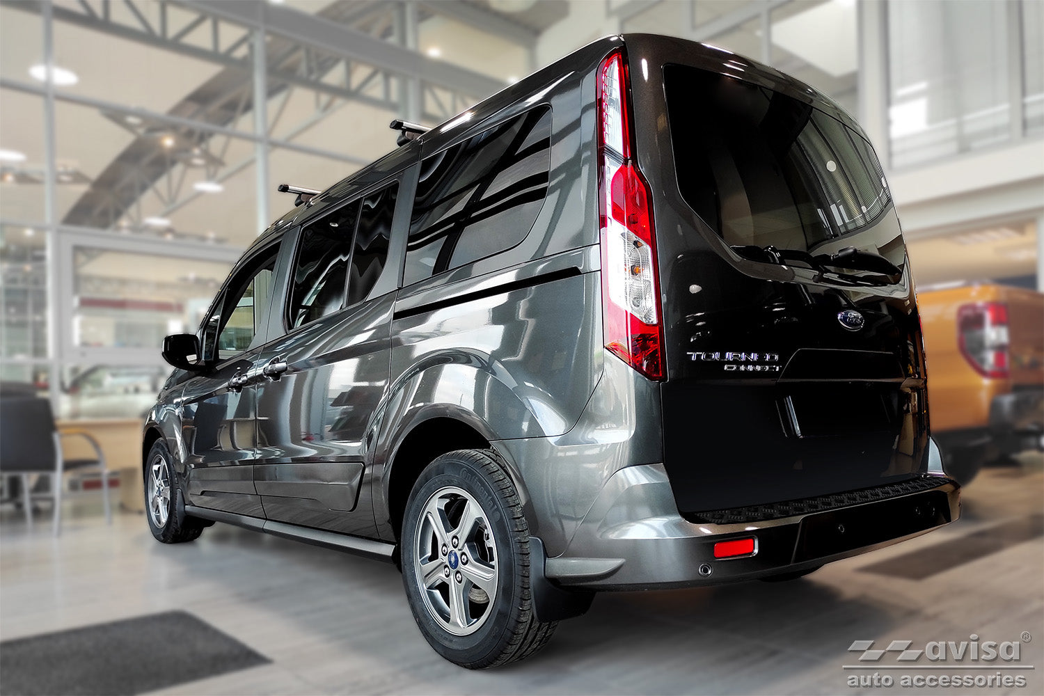Lastskydd Black Mat Ford Transit/ Tourneo Connect II 2014–2017, facelift 2017–2022 – Mattsvart – detaljbild 2