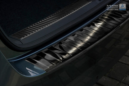 Lastskydd Skoda Superb III Kombi 2015–2019, facelift 2019–2024/ Scout III 2019+ – Svart – detaljbild 2