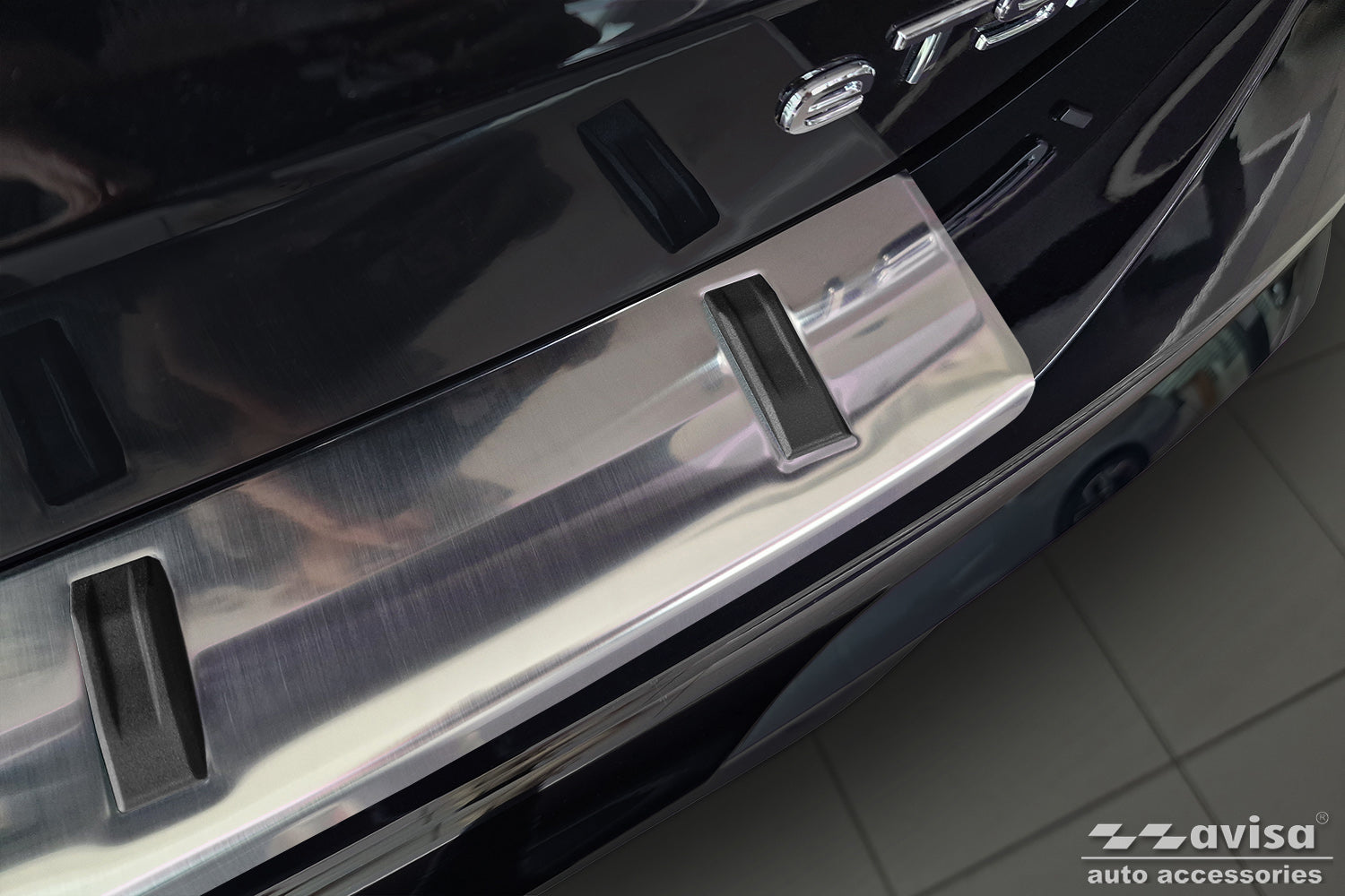 Lastskydd Strong Edition Volkswagen Tiguan III 2024+ – Silver satin – detaljbild 3