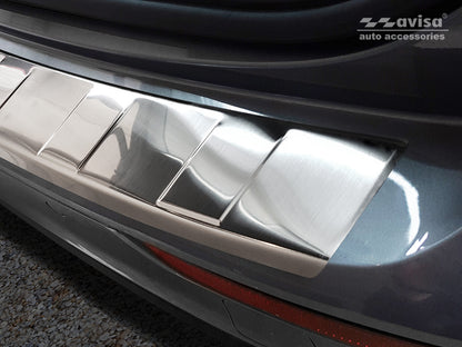 Lastskydd Volvo V60 II Kombi 2018+ m.fl. – Silver satin – detaljbild 2