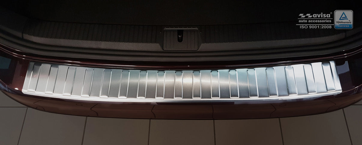 Lastskydd Volkswagen Passat B8 variant/ R-line/ Alltrack/ GTE 2014–2019, facelift 2019–2023 – Silver satin