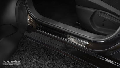 Tröskelskydd Special Edition Nissan Juke II 2019+ – Svart – detaljbild 2