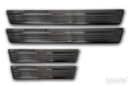 Tröskelskydd Lines Nissan Qashqai III crossover 2021–2024 facelift 2024+/ Nissan Qashqai E-power 2026+ – Svart