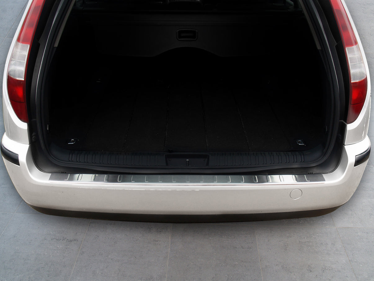 Lastskydd Ford Mondeo III MK3 Kombi 2000–2007 – Silver satin – detaljbild 2