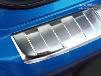 Lastskydd Ford Focus IV halvkombi 5-dörrars/ ST-Line 2018–2021, facelift 2021+ – Silver satin – detaljbild 2
