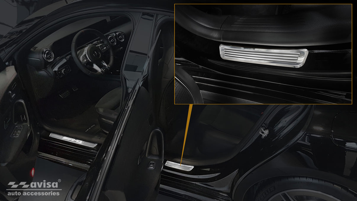 Tröskelskydd Mercedes Cla II Shooting Brake (X118) 2019–2025 – Spegelpolerat silver – detaljbild 2