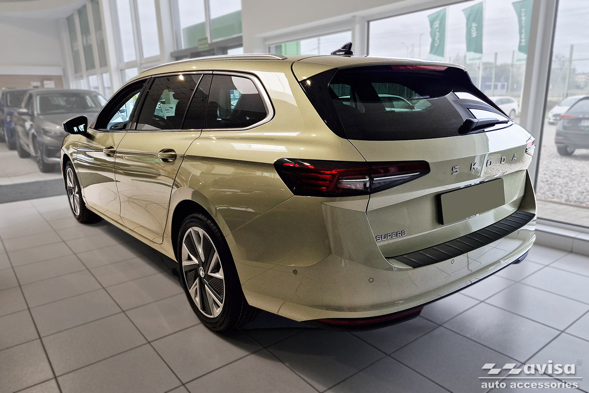 Lastskydd Black Mat Skoda Superb IV Kombi 2024+ – Mattsvart – detaljbild 2