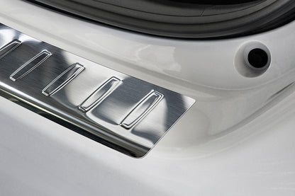 Lastskydd Toyota Yaris III halvkombi facelift 2014–2017, facelift 2017–2019 – Silver satin